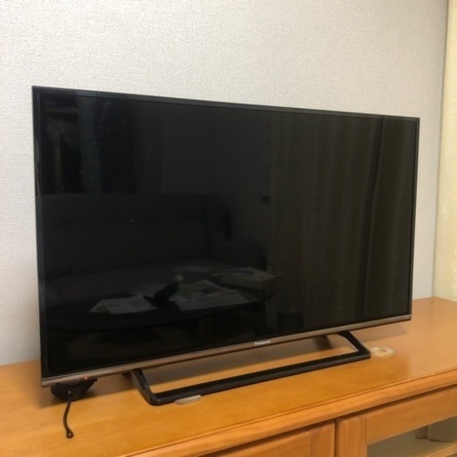 液晶テレビ　40型　パナソニック　Panasonic VIERA ビエラ　2016製