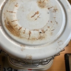 ③コロナストーブ電池でらくらくつきます。の画像