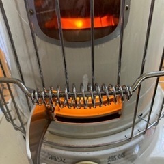 ③コロナストーブ電池でらくらくつきます。の画像