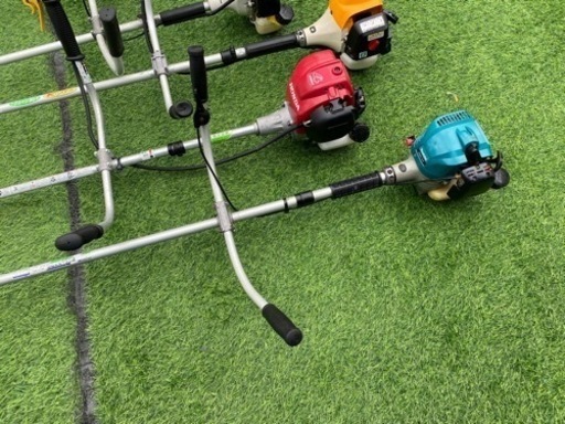 ?【草刈り機】パワフル マキタ26cc草刈り機 2-1【農機具･耕運機地域最大高価買取アールワン田川】