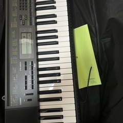 キーボード　楽器の画像