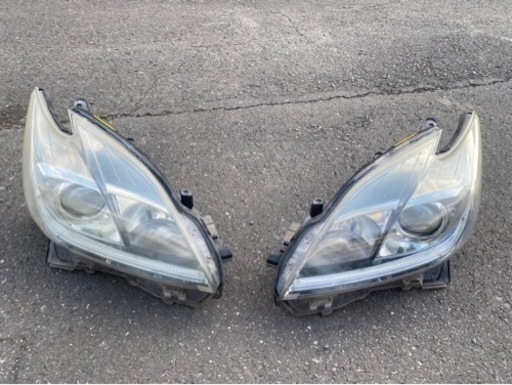 引き取り者決定　プリウス後期　純正HIDヘッドライト