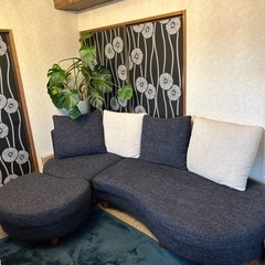 取引中　定価８万以上　美品　ラウンド　ソファーの画像