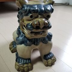 激安商品多数出品中。中型シーサー。
