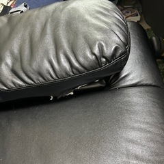 三人掛けソファー　ブラックの画像