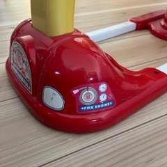 訳あり　アンパンマン　おもちゃ　2台　消防車　の画像
