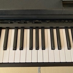 電子ピアノ　クラビノーバの画像