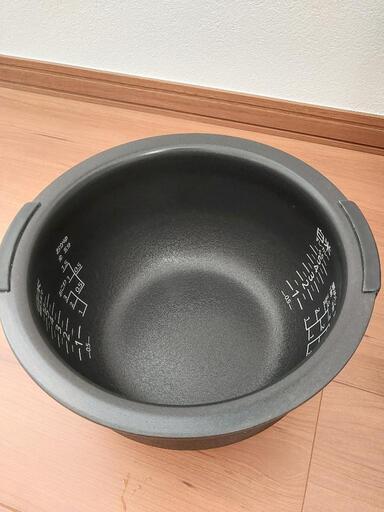 【美品】タイガー炊飯器　2022年式