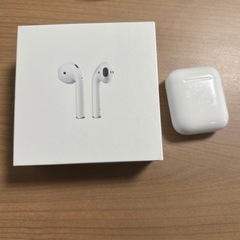 AirPods（第1世代） MMEF2J/A