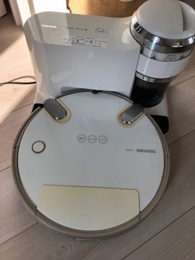 東芝　ロボット掃除機