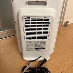 山善　セラミックファンヒーター　HF-L121の画像