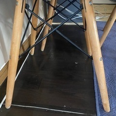 イームズチェア　4脚セットの画像