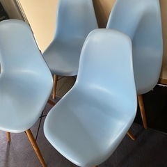 イームズチェア　4脚セットの画像