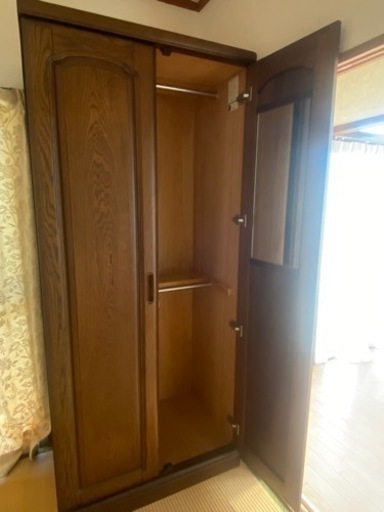 府中家具　洋服ダンス　美品