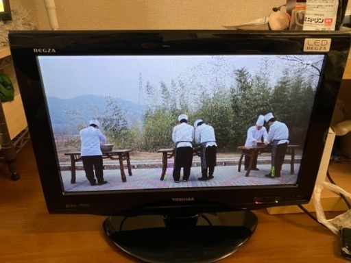 TOSHIBA REGZA 液晶テレビ　19インチ　2010年製