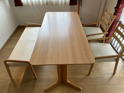 【決まりました】大きめ4〜6人用 ダイニング4点セット