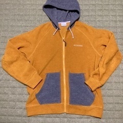 コロンビア　フリースパーカー　サイズ　メンズM