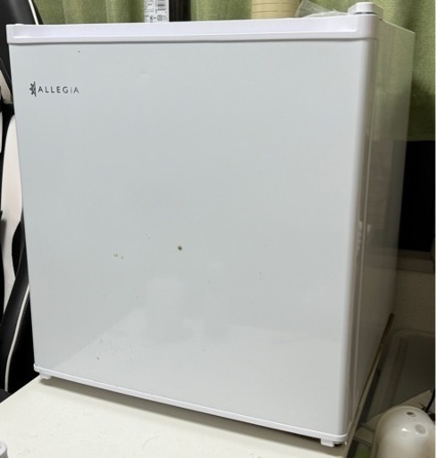 小型冷蔵庫