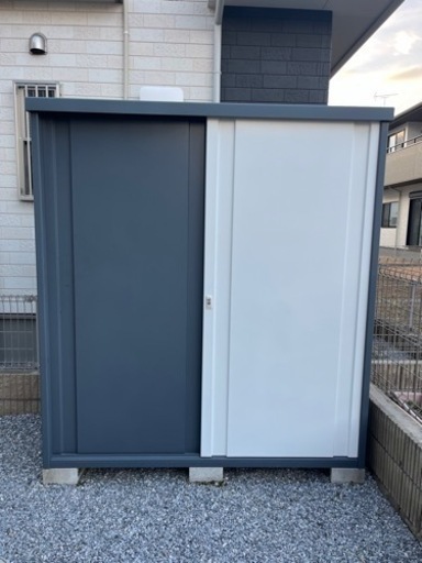 物置　カインズ 鍵付き