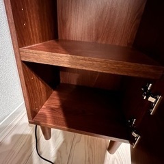 売り切れました　収納付き姿見　スタンドミラーの画像