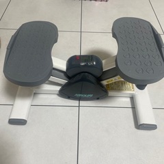 【交渉中】ステッパー　他のものと取りに来てくれる方優先　