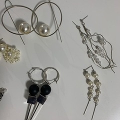 色々ピアスの画像