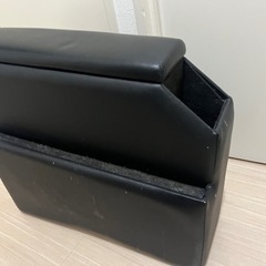 車の汎用肘置きコンソールボックス
