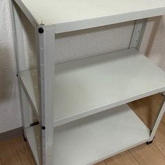 【引き渡し確定済】スチールラックの画像