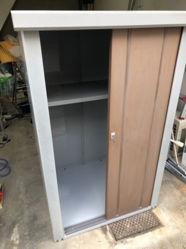 中古物置　鍵付　決まりました?‍♂️