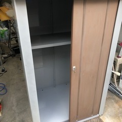 中古物置　鍵付　決まりました?‍♂️