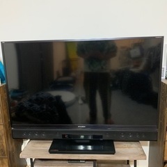三菱　50型　液晶テレビ　BluRay再生機能搭載　スピーカー内蔵