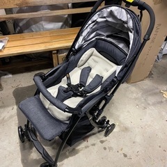【新品同様】ヤトミ　ベビーカー