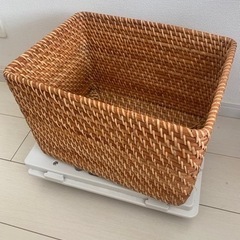 重なるラタン長方形バスケット・大