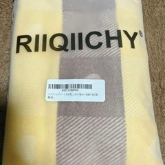 【決定しました‼︎】新品未使用 レディースマフラー　ストールの画像
