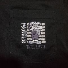 受け渡し決定。激安商品多数出品中。1500円→1200円。PAJEROシャツ。オシャレ美品。の画像