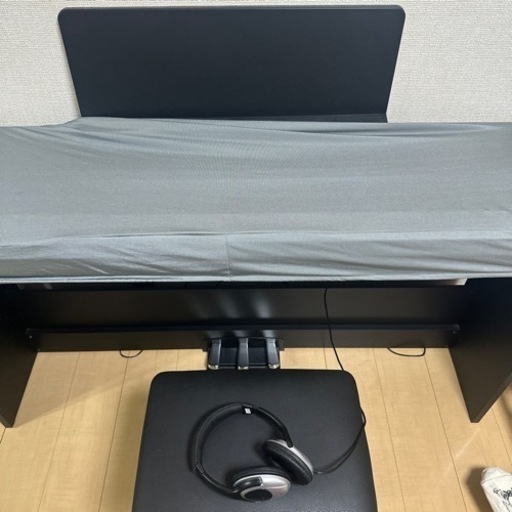 電子ピアノ