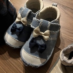 14センチ　シューズ　アティパスの画像