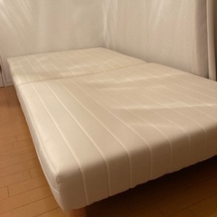 【シングル】Clerus 脚付きマットレスベッドの画像
