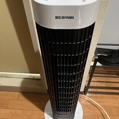 IRIS OHYAMA 扇風機　タワーファン