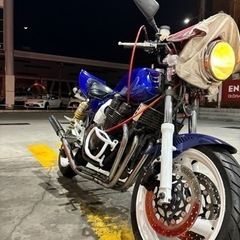 XJR400