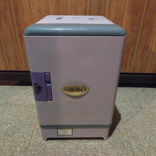 ポータブル温冷蔵庫　エバークール