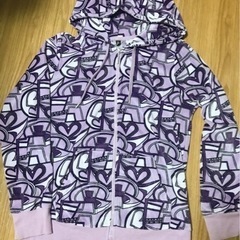 パーカー3点、トップス1点セットの画像