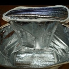 ハローキティ  ひんやりバッグ　保冷バッグ　プライズの画像