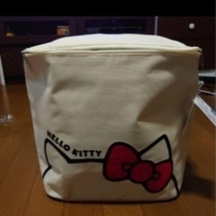 ハローキティ  ひんやりバッグ　保冷バッグ　プライズ