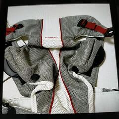 ベビービョルン  抱っこ紐の画像