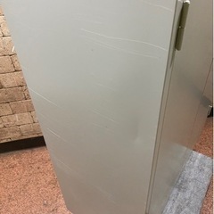 コクヨ 5段式保管庫 両開き書庫 ロッカー 棚調節可 下置き用 鍵付き 幅880×奥行400×高さ1850mm グレー SH-370F1NC Cの画像