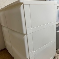 急募です！最終お値下げ！3段チェストの画像