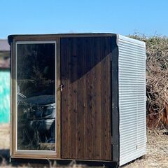 森小屋.男の隠れ家.釣り小屋.キャンプ場.休憩所.浜小屋.外寸長さ209+13cm(約1坪).改造コンテナ.鍵付き.ガレージ (九州全域沖縄島根配送)の画像