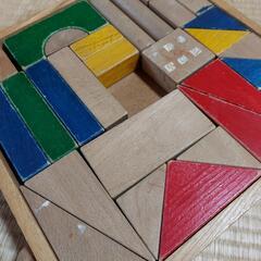 積み木　木製の画像