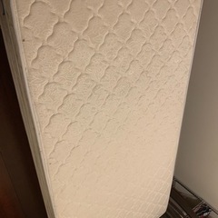 シングルのマットレス美品です🌺の画像